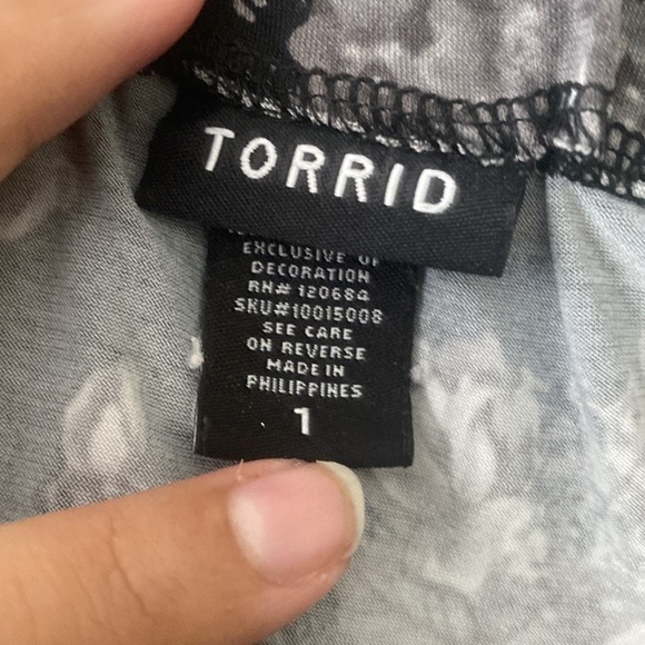 Torrid Floral Strapless Top - Picture 8 of 9